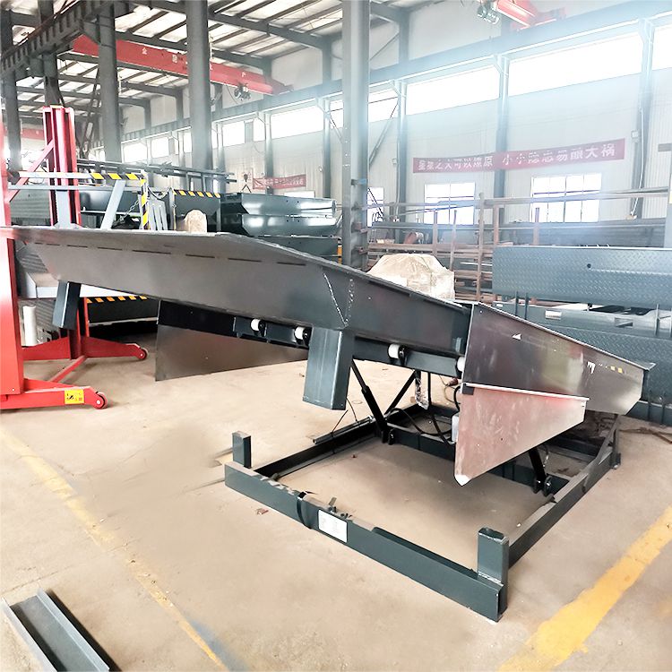 液压固定登车桥